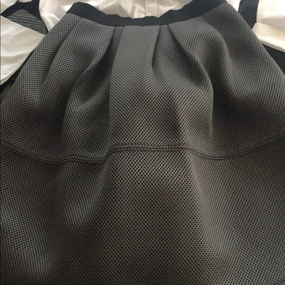 Two piece - Picture 2 of 4